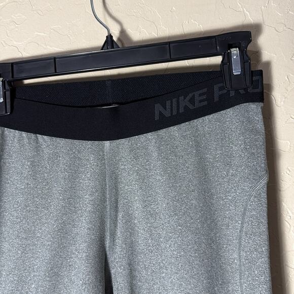 Nike pro full length leggings. 2 pairs. One grey and one black. Size medium. - Picture 9 of 11